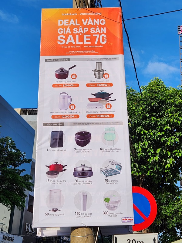 in banner quảng cáo tại quận 1