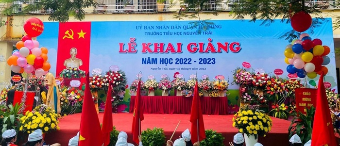 in backdrop quận 11