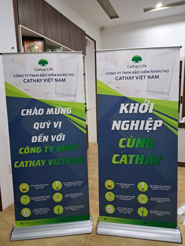 in standee tại quận 1