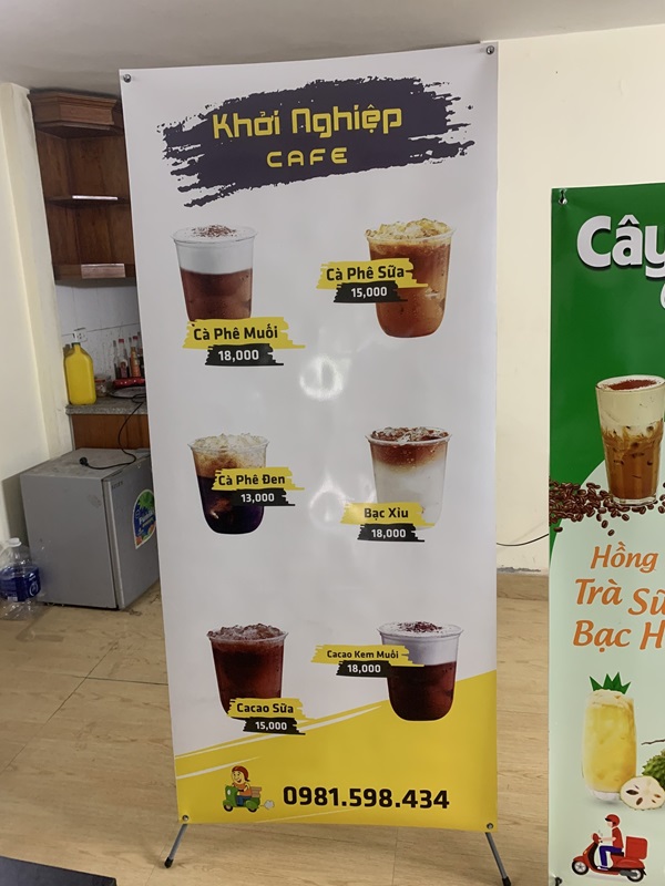 standee chữ x