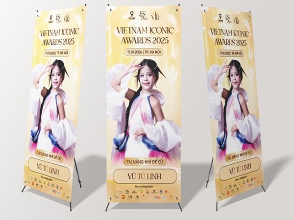 standee chữ x